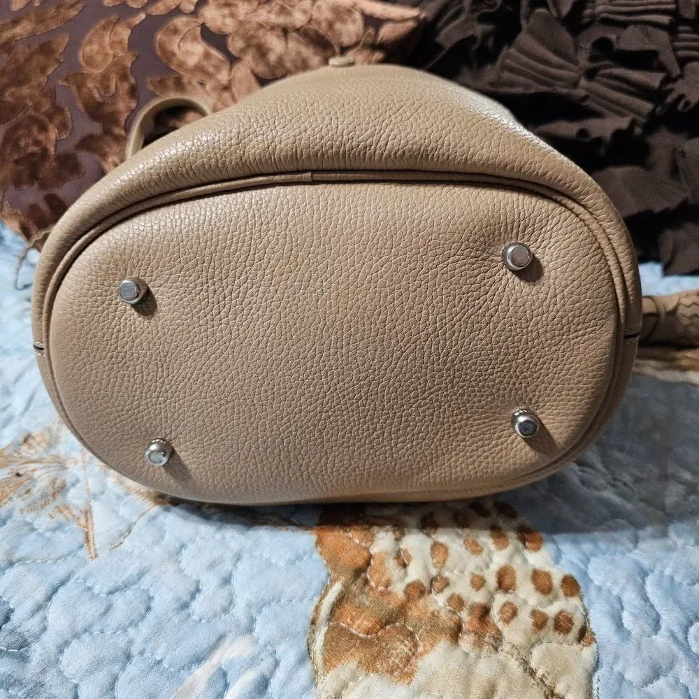 Coach Lora Bucket Shoulder Bag Purse